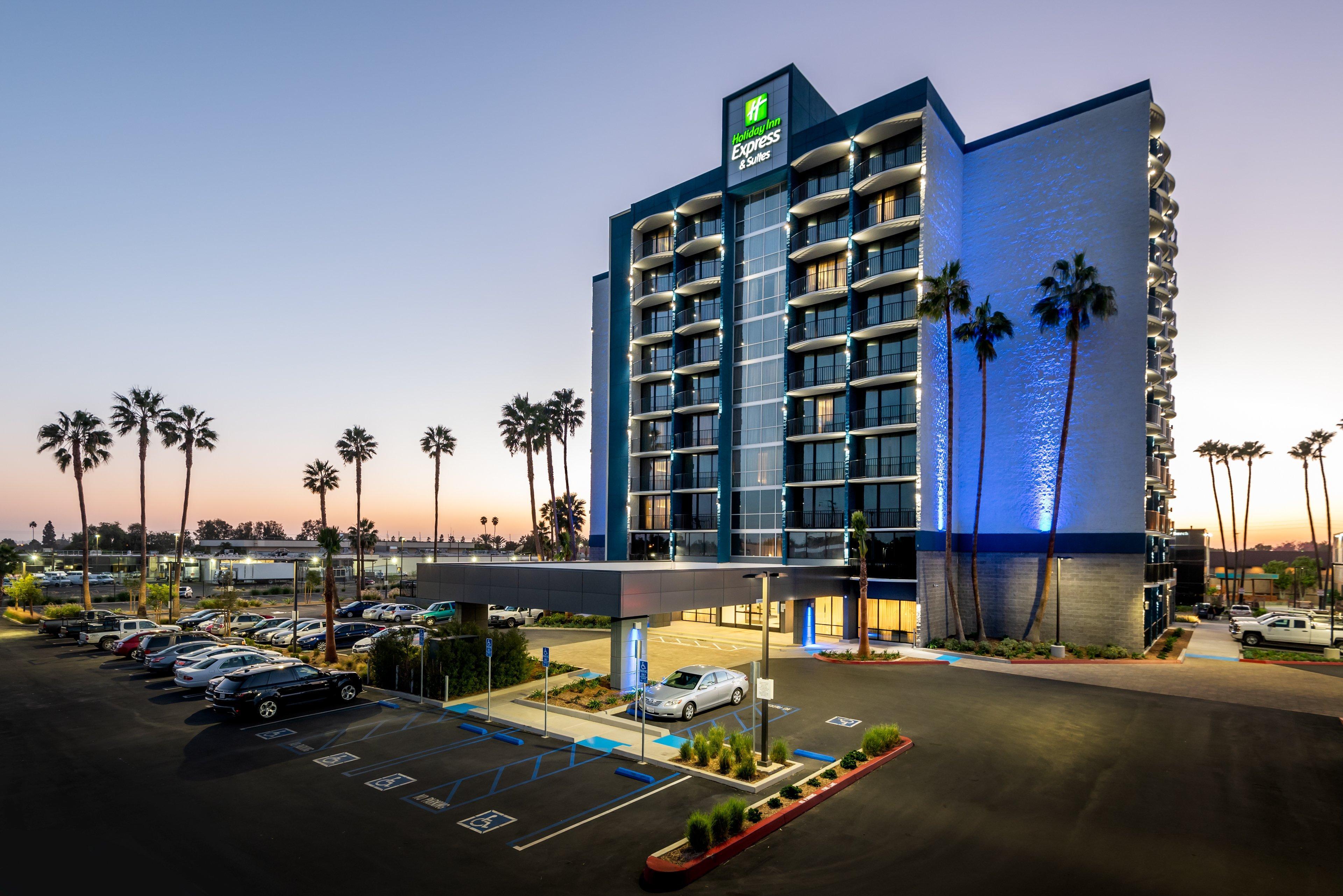 Holiday Inn Express & Suites Santa Ana - Orange County By Ihg Buitenkant foto